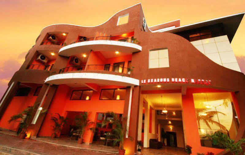 Dewdrop Le Seasons Beach Resort Calangute Exterior photo